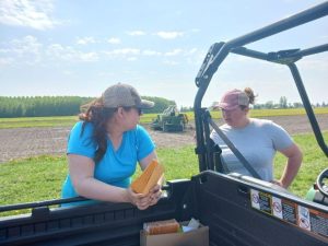 (Smart Earth Camelina - Carlene Sarvas photo – The Western Producer)